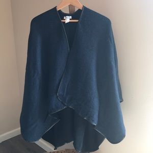 NWOT, Blue Cozy Cape